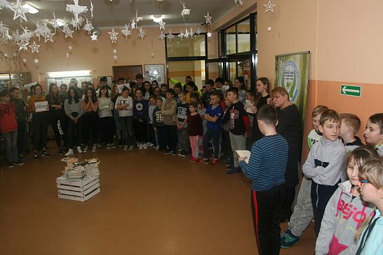 Grafika #9: "NA POCZĄTKU BYŁO SŁOWO"