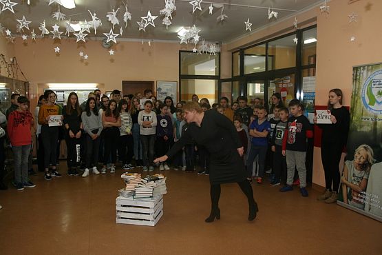 Grafika #10: "NA POCZĄTKU BYŁO SŁOWO"