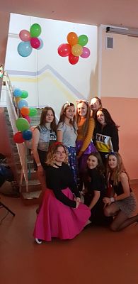 Grafika #2: DYSKOTEKA ANDRZEJKOWA - W STYLU LAT OSIEMDZIESIĄTYCH