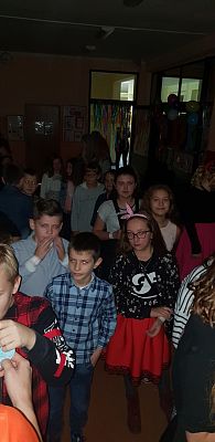 Grafika #6: DYSKOTEKA ANDRZEJKOWA - W STYLU LAT OSIEMDZIESIĄTYCH