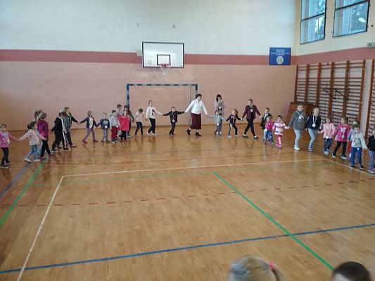 Grafika #6: Światowy Dzień Pluszowego Misia