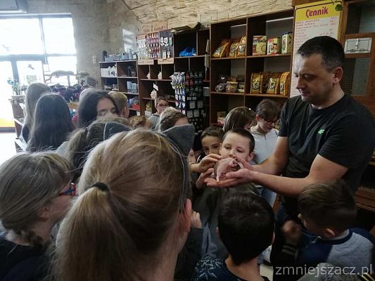 Grafika #0: Wycieczka do Parku Edukacyjnego - ZOO – Egzotyczne Kaszuby w Tuchlinie