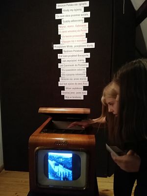 Grafika #13: Świętujemy niepodległość – Cernutur in agendo virtues. Działania na Rzecz Polskości na Ziemi Lęborskiej