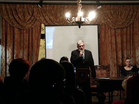 Grafika #8: Świętujemy niepodległość – Cernutur in agendo virtues. Działania na Rzecz Polskości na Ziemi Lęborskiej