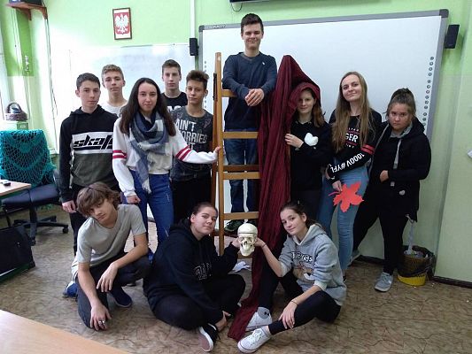 Grafika #2: JESTEŚMY KREATYWNI