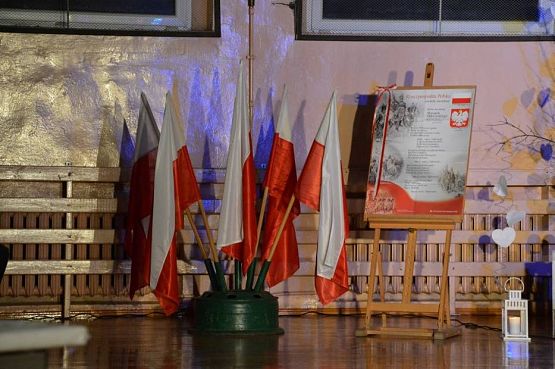 Grafika #0: Wieczornica "Dla Niepodległej"