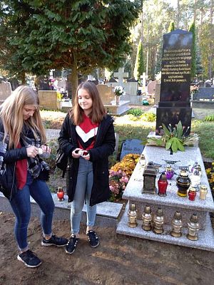 Grafika #0: "Dla Niepodległej"