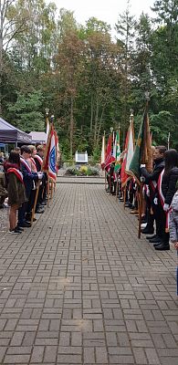 Grafika #1: Uczciliśmy pamięć Ofiar Marszu Śmierci