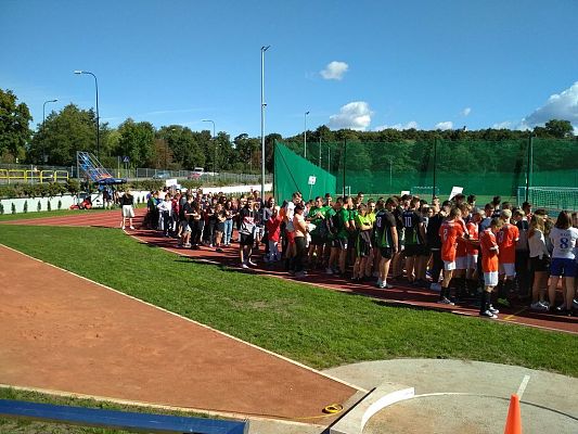 Grafika #3: Otwarcie stadionu lekkoatletycznego