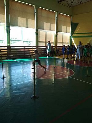 Grafika #2: OLIMPIADA SPORTOWA KLAS I-III