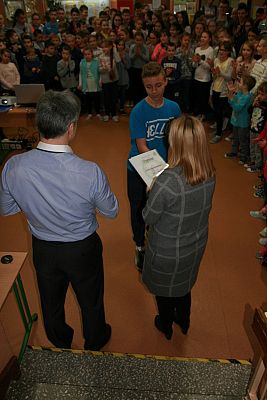 Grafika #5: Apel podsumowujący miesiąc samorządowy klasy IV