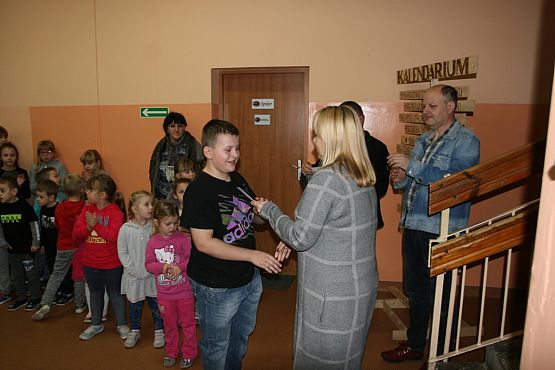 Grafika #11: Apel podsumowujący miesiąc samorządowy klasy IV