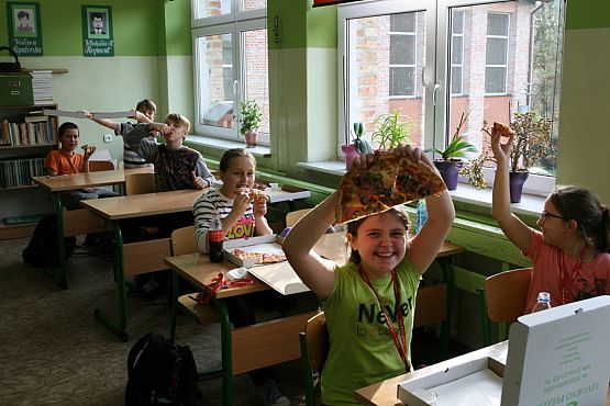 Grafika #0: Dzień pizzy w klasie IV