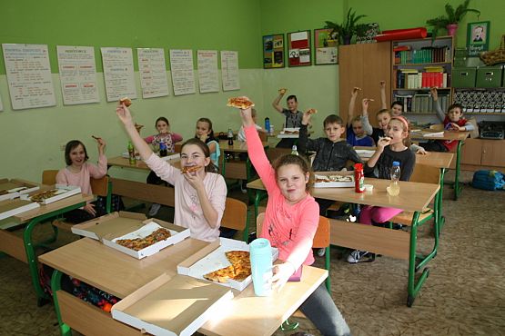 Grafika #1: Dzień pizzy w klasie IV