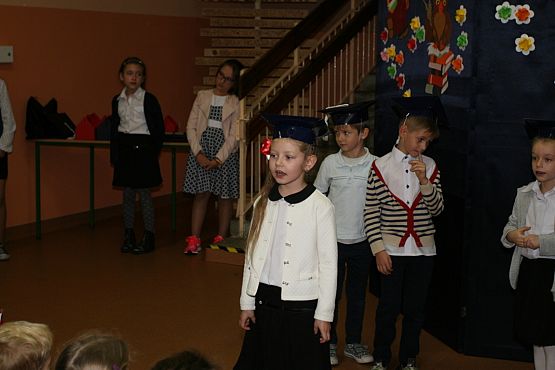 Grafika #10: ŚLUBOWANIE KLASY PIERWSZEJ