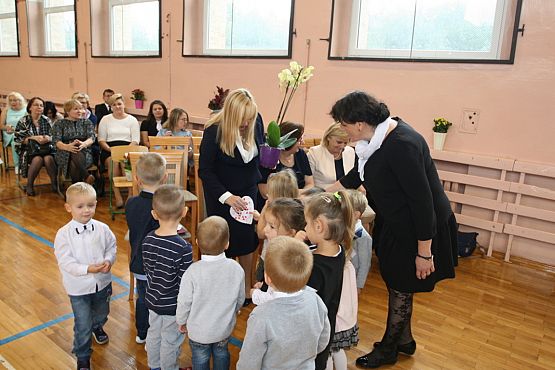 Grafika #5: Uroczyste obchody Dnia Edukacji Narodowej