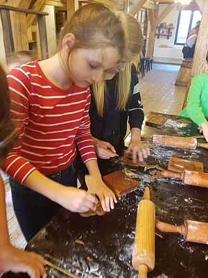 Grafika #2: Wycieczka do Torunia