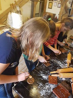 Grafika #4: Wycieczka do Torunia