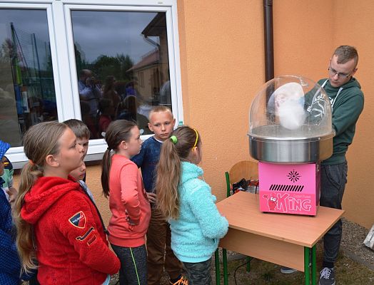 Grafika #3: DZIEŃ DZIECKA - DZIEŃ SPORTU