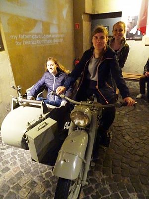 Grafika #7: WYCIECZKA DO WARSZAWY