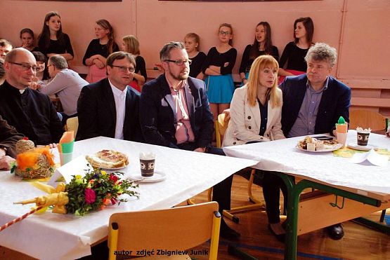 Grafika #13: KIERMASZ WIELKANOCNY