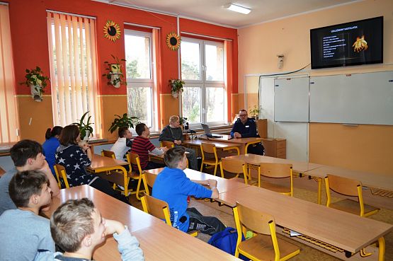 Grafika #3: TYDZIEŃ PROFILAKTYKI