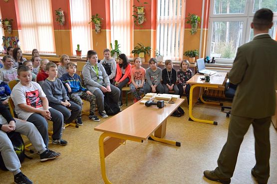 Grafika #2: Spotkanie z Leśnikiem - sokolnikiem