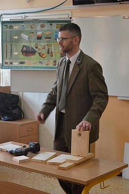 Grafika #4: Spotkanie z Leśnikiem - sokolnikiem