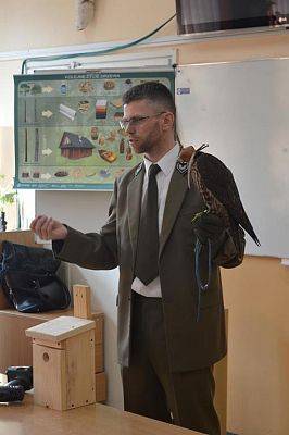 Grafika #10: Spotkanie z Leśnikiem - sokolnikiem