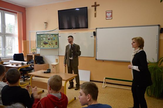 Grafika #11: Spotkanie z Leśnikiem - sokolnikiem