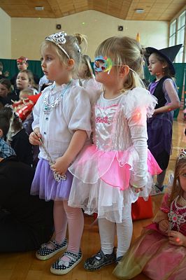 Grafika #3: Bal Karnawałowy