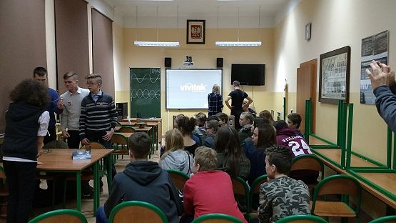 Grafika #5: Nerd Night