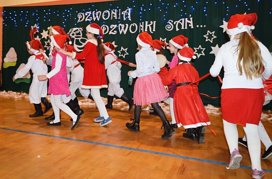 Grafika #2: KIERMASZ BOŻONARODZENIOWY