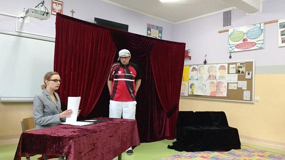 Grafika #1: Spektakle profilaktyczne - Teatr Kurtyna