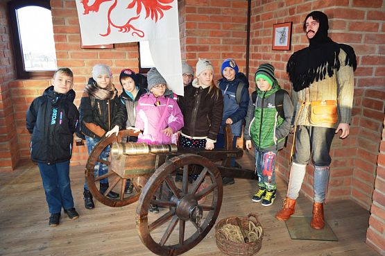 Grafika #5: "Warsztaty garncarskie w muzeum w Lęborku"