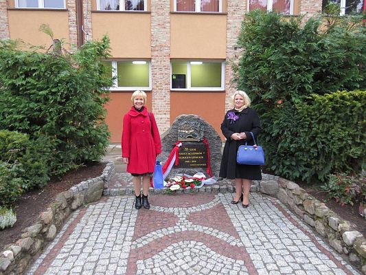 Grafika #22: 70 LECIE SZKOŁY