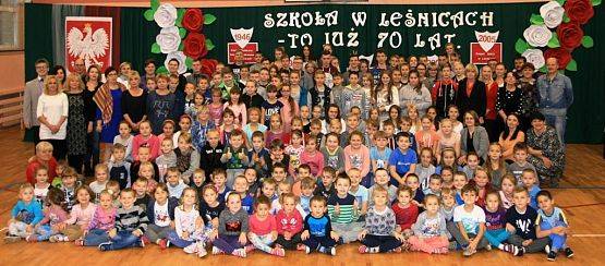 Grafika #0: 70 LECIE SZKOŁY