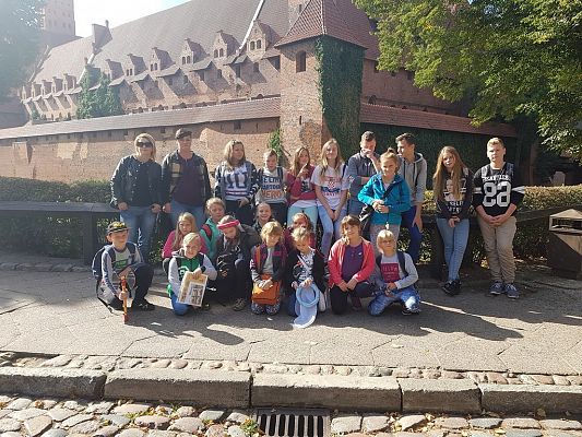 Grafika #0: Wycieczka do Muzeum Zamkowego w Malborku