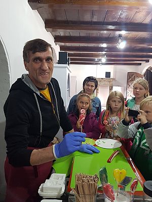 Grafika #12: Wycieczka do Muzeum Zamkowego w Malborku