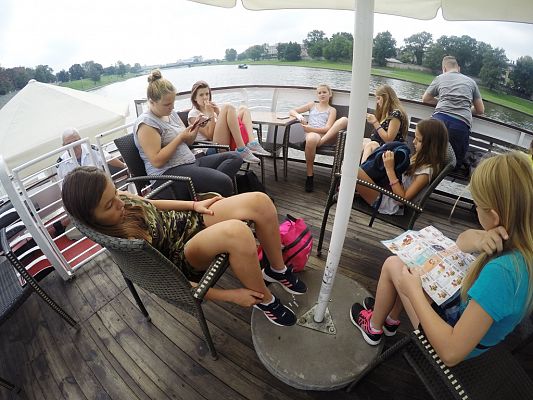 Grafika #6: Wycieczka szkolna-"Tatry Słowackie i Magiczny Kraków"