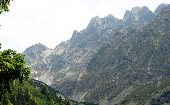 Grafika #15: Wycieczka szkolna-"Tatry Słowackie i Magiczny Kraków"