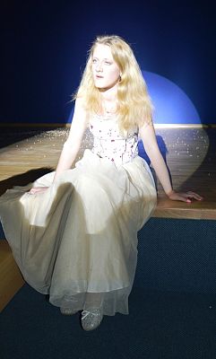 Grafika #3: "Wieżowisko 2016"