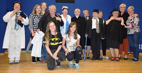 Grafika #0: "Wieżowisko 2016"