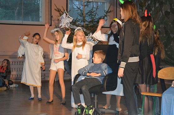 Grafika #2: Jasełka