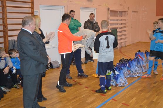 Grafika #0: Świąteczny Turniej Piłkarski 2015