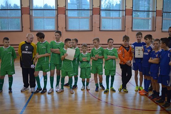 Grafika #2: Świąteczny Turniej Piłkarski 2015