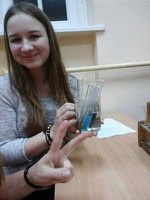 Grafika #1: Warsztaty chemiczne "Nie tylko cukier słodki"