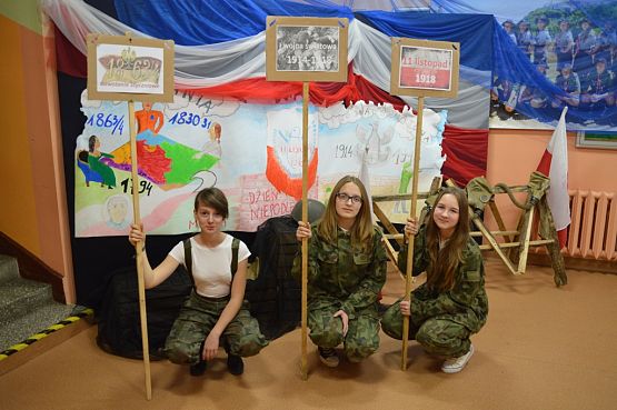 Grafika #0: APEL Z OKAZJI DNIA NIEPODLEGŁOŚCI