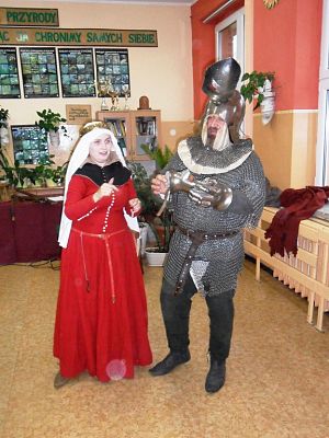 Grafika #5: ŻYWA LEKCJA HISTORII