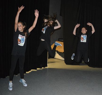 Grafika #2: Festiwal teatralny w Gdańsku